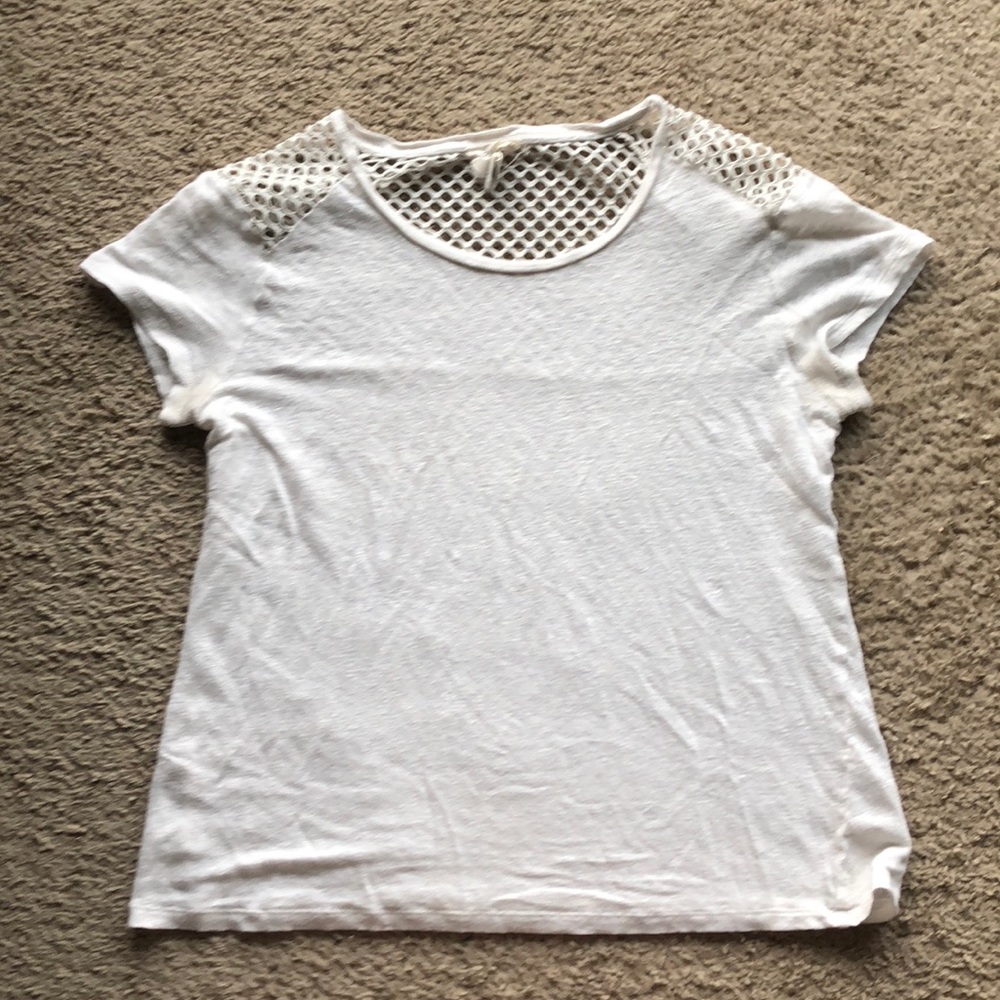 White T-shirt with shoulder netting